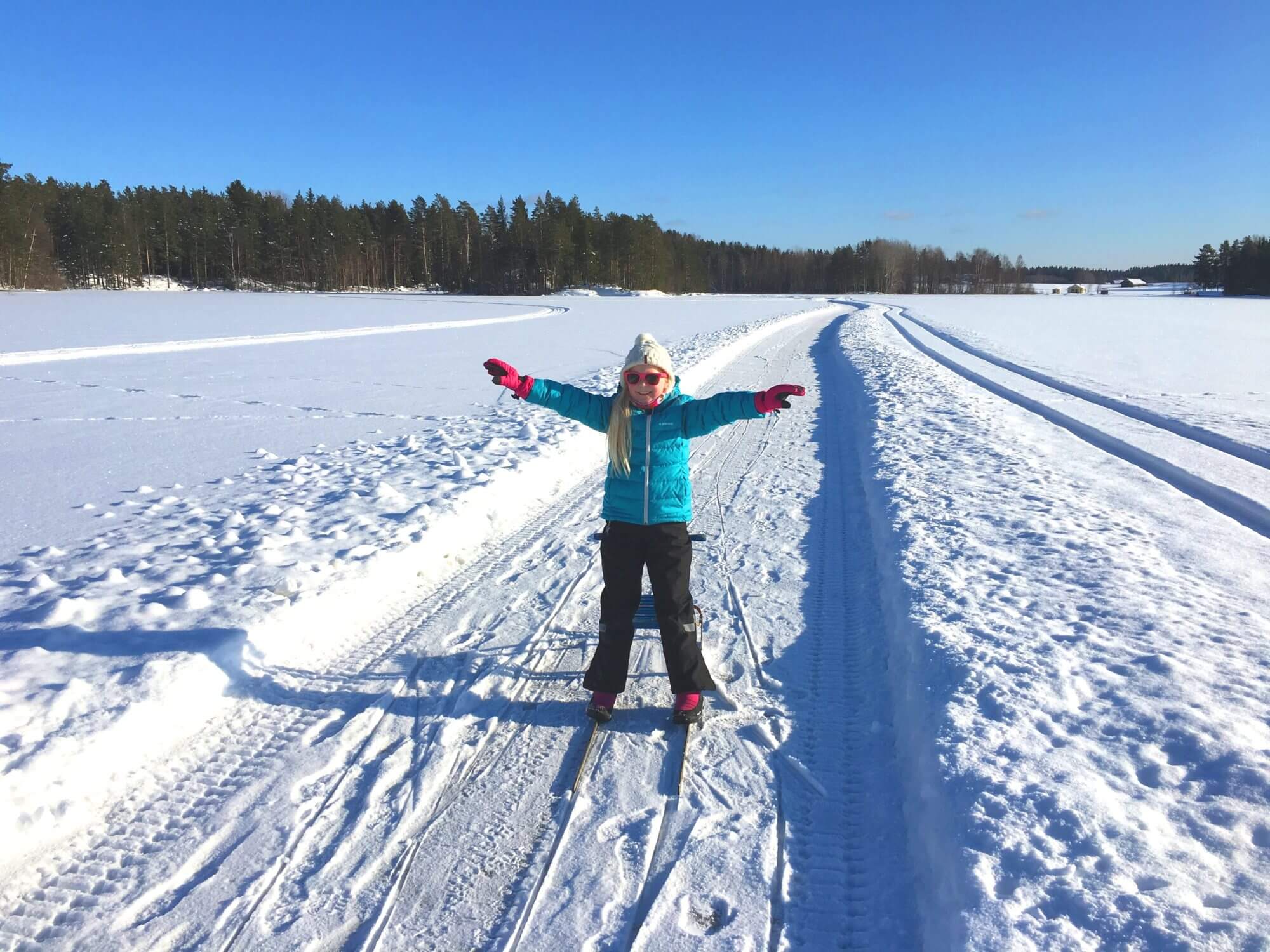 Easy to Reach, Hard to Leave